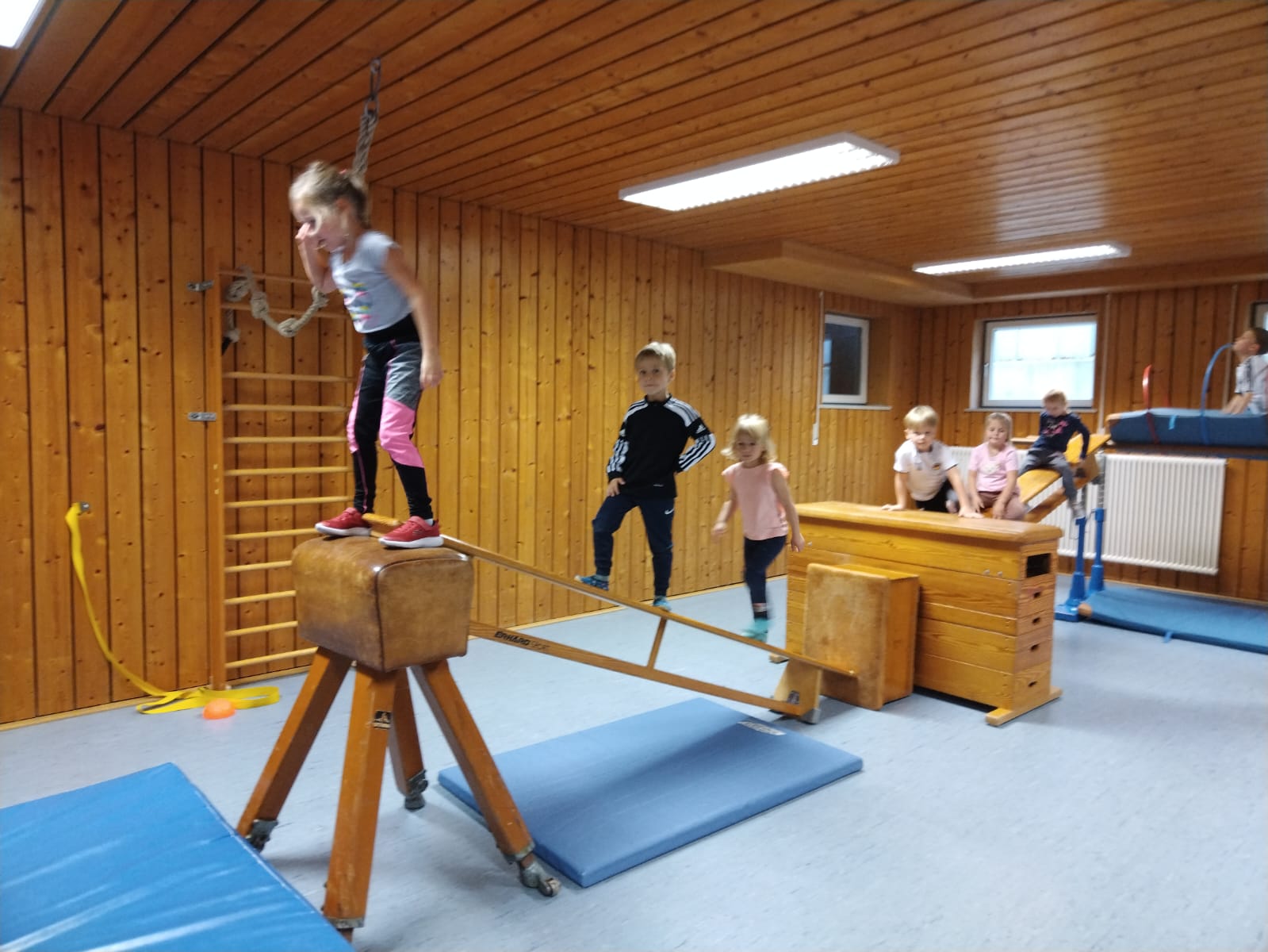 Kinderturnen-2